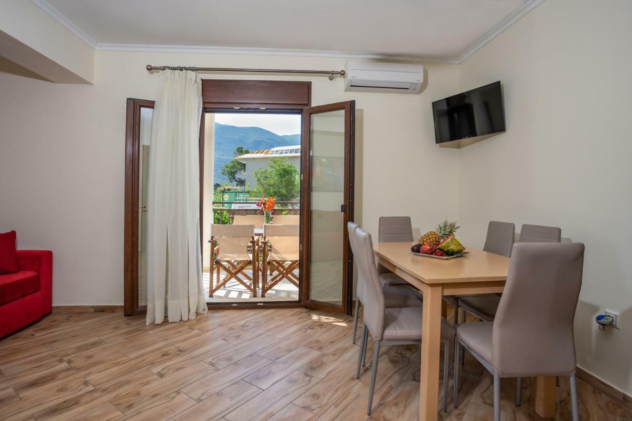 Kavadias Apartments Vasiliki Exterior foto